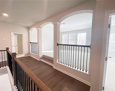 4169 Brookmont Way - Photo Thumbnail 15