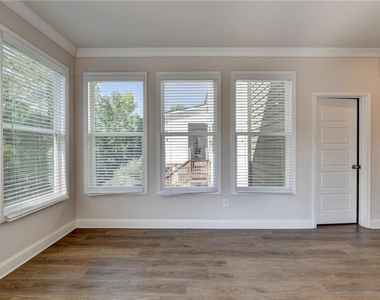 4169 Brookmont Way - Photo Thumbnail 64