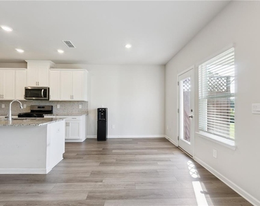 4237 Tin Hare Lane Sw - Photo Thumbnail 5