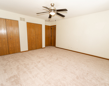 1174 Longford Road - Photo Thumbnail 13