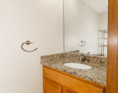 1174 Longford Road - Photo Thumbnail 11