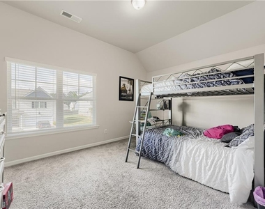378 Paden Way - Photo Thumbnail 16