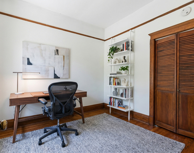 622 W Arlington Place - Photo Thumbnail 9