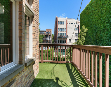 622 W Arlington Place - Photo Thumbnail 13