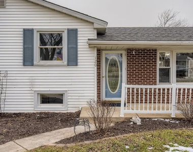 120 Roberts Road - Photo Thumbnail 1