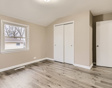 120 Roberts Road - Photo Thumbnail 16
