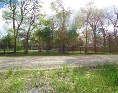 255 Siedel Road - Photo Thumbnail 6
