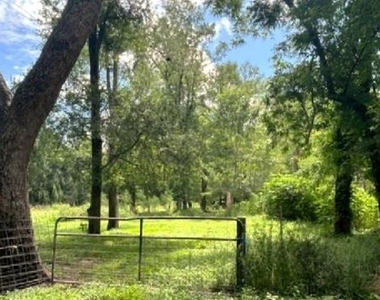 255 Siedel Road - Photo Thumbnail 1
