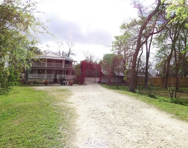 255 Siedel Road - Photo Thumbnail 8