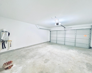 1367 Diamond Carnation Drive - Photo Thumbnail 9