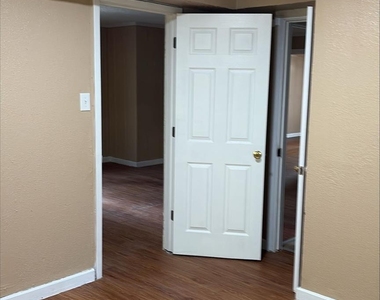 4723 Eppes Street - Photo Thumbnail 11