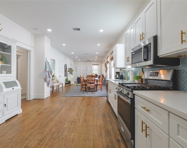 2912 Avenue R - Photo Thumbnail 12