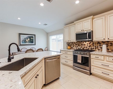 3034 Glenthorpe Lane - Photo Thumbnail 20