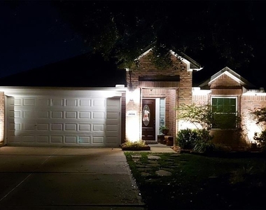 3034 Glenthorpe Lane - Photo Thumbnail 18