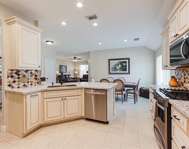 3034 Glenthorpe Lane - Photo Thumbnail 1