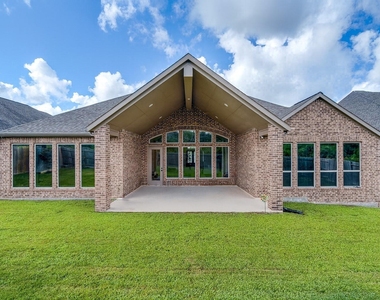 5439 Farm Hill Way - Photo Thumbnail 18
