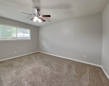 14227 Bella Drive - Photo Thumbnail 14