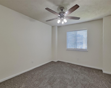 3746 Havenmoor Place - Photo Thumbnail 30