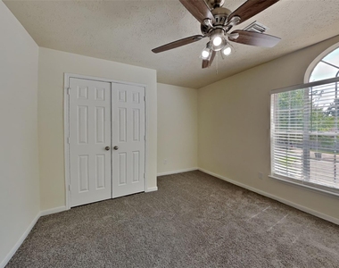 3746 Havenmoor Place - Photo Thumbnail 15