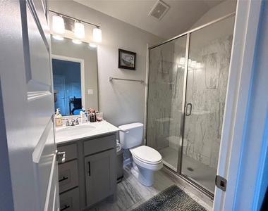 18531 Wolf Mountain Lane - Photo Thumbnail 21
