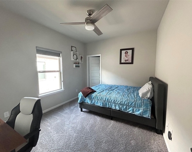 18531 Wolf Mountain Lane - Photo Thumbnail 19