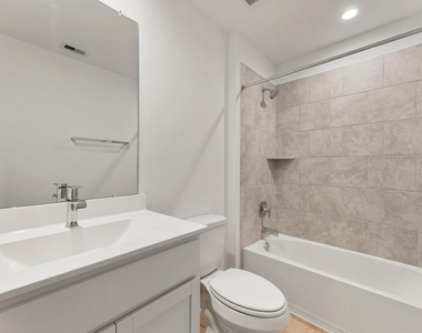 31730 Carlisle Cove Ct - Photo Thumbnail 30