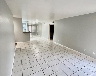 10202 Forum Park Drive - Photo Thumbnail 6