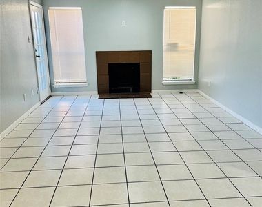 10202 Forum Park Drive - Photo Thumbnail 5