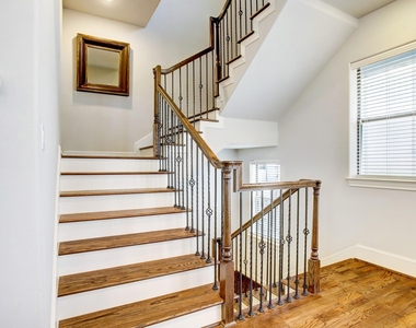 1851 Dart Street - Photo Thumbnail 10