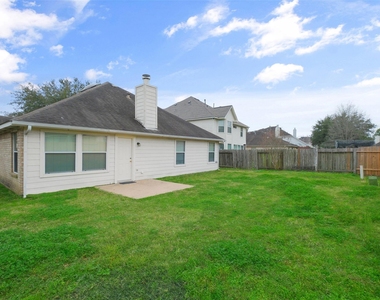 2610 Easton Springs Court - Photo Thumbnail 20