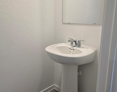 25560 Blossom Court - Photo Thumbnail 2