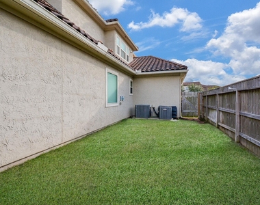 6302 Kennedy Hills Court - Photo Thumbnail 46