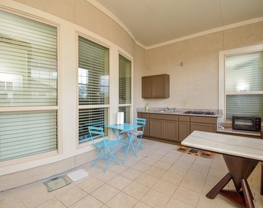 6302 Kennedy Hills Court - Photo Thumbnail 5