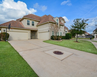 6302 Kennedy Hills Court - Photo Thumbnail 1