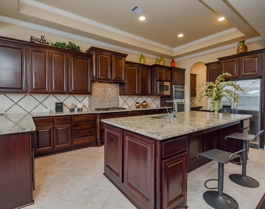 6302 Kennedy Hills Court - Photo Thumbnail 37