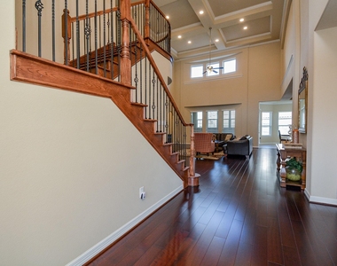 6302 Kennedy Hills Court - Photo Thumbnail 19