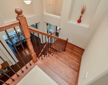 6302 Kennedy Hills Court - Photo Thumbnail 16