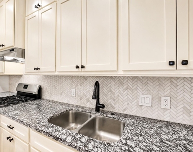3605 Billingsley Street - Photo Thumbnail 12