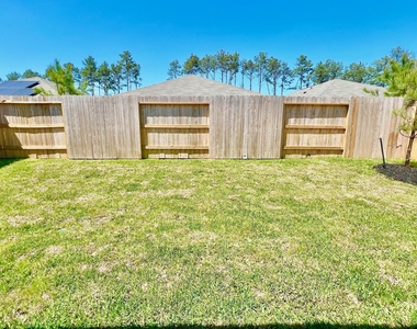 3019 Mallorca Drive - Photo Thumbnail 11