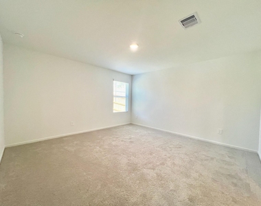3019 Mallorca Drive - Photo Thumbnail 8