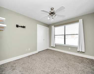 8715 Meadowcroft Drive - Photo Thumbnail 24