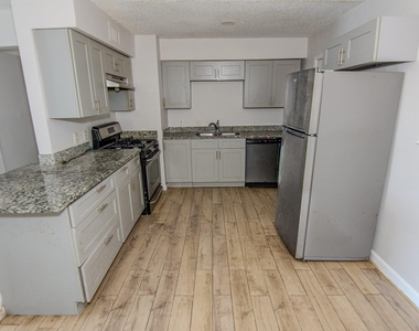 1665 Northwood - Photo Thumbnail 3