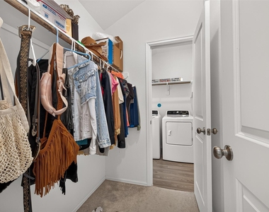 3112 Catalonion Court - Photo Thumbnail 20