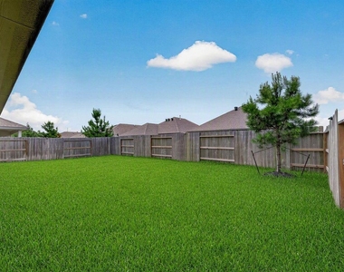 3112 Catalonion Court - Photo Thumbnail 27