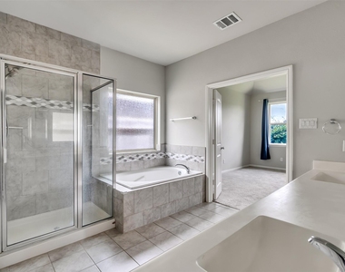 2643 Dry Creek Drive - Photo Thumbnail 25