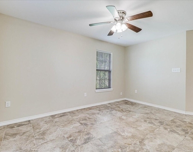 2111 E Lott Avenue - Photo Thumbnail 25