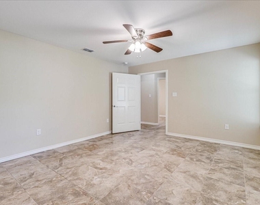 2111 E Lott Avenue - Photo Thumbnail 36