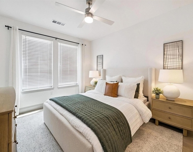 13959 Hillcroft Ave - Photo Thumbnail 14