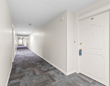 2601 Bellefontaine Street - Photo Thumbnail 7