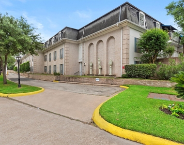 2601 Bellefontaine Street - Photo Thumbnail 4